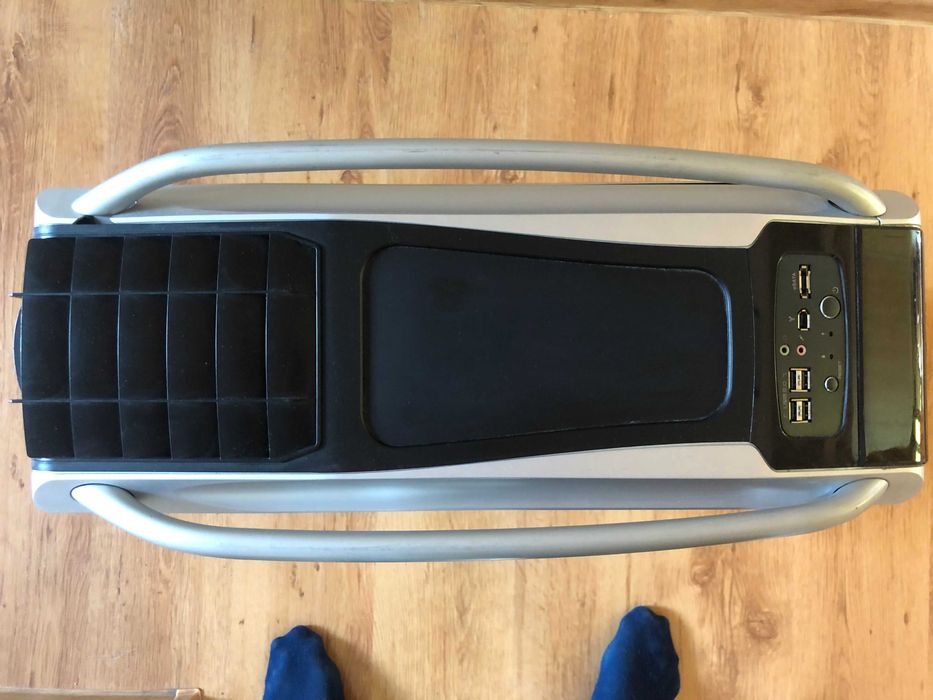 Obudowa do komputera CoolerMaster Cosmos 1000 Retro ATX Full Tower