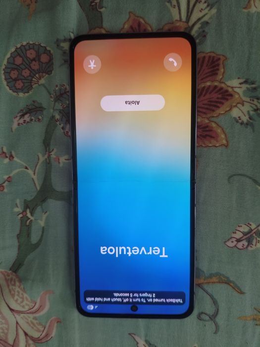 Samsung z flip 4 8/256