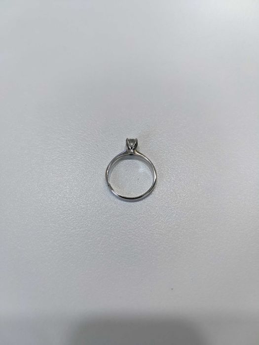 Каблучка біле золото (проба 585) з діамантом 0.3 карати