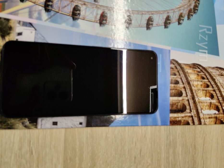 Sprzedam telefon realme 9 i zegarek mi smart band 5