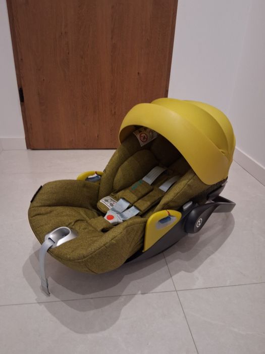 Cybex Cloud Z i-Size Plus/Mustard Yellow