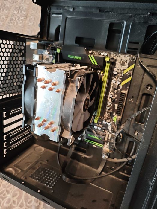 Xeon E5-1650 V2, E5-1620, X79-ZD3, 2x16GB, 3x4GB, mATX obudowa