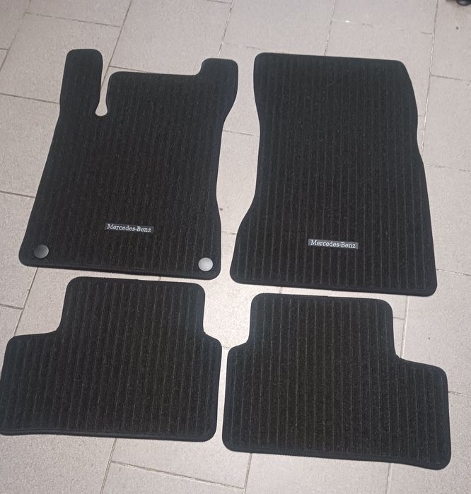 Oryginalne dywaniki welurowe Rypsowane Mercedes A klasa W 177