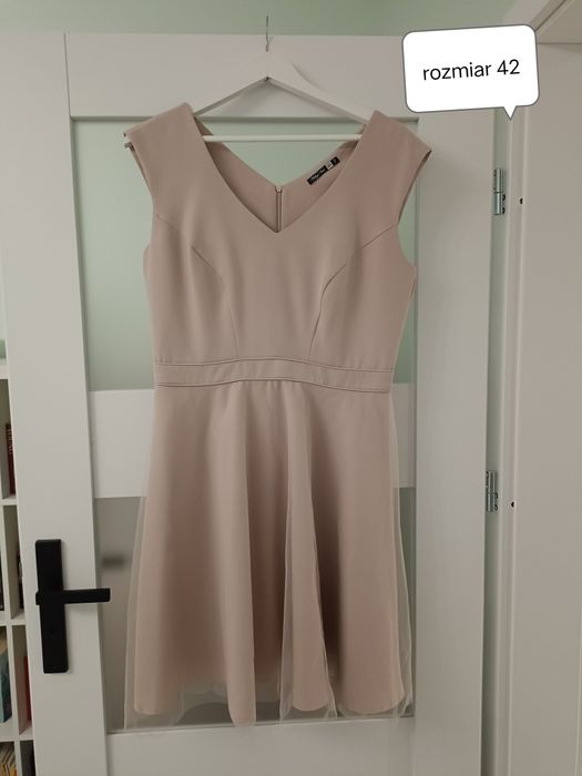 Sukienka rozmiar 42