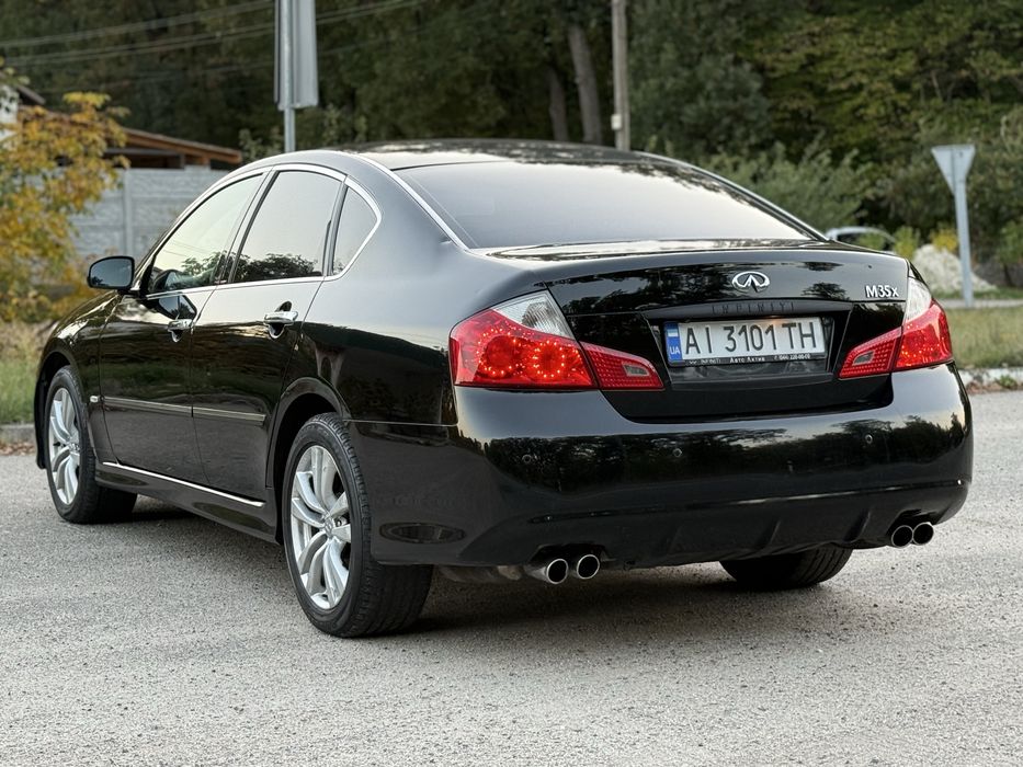 Infiniti M35 2008