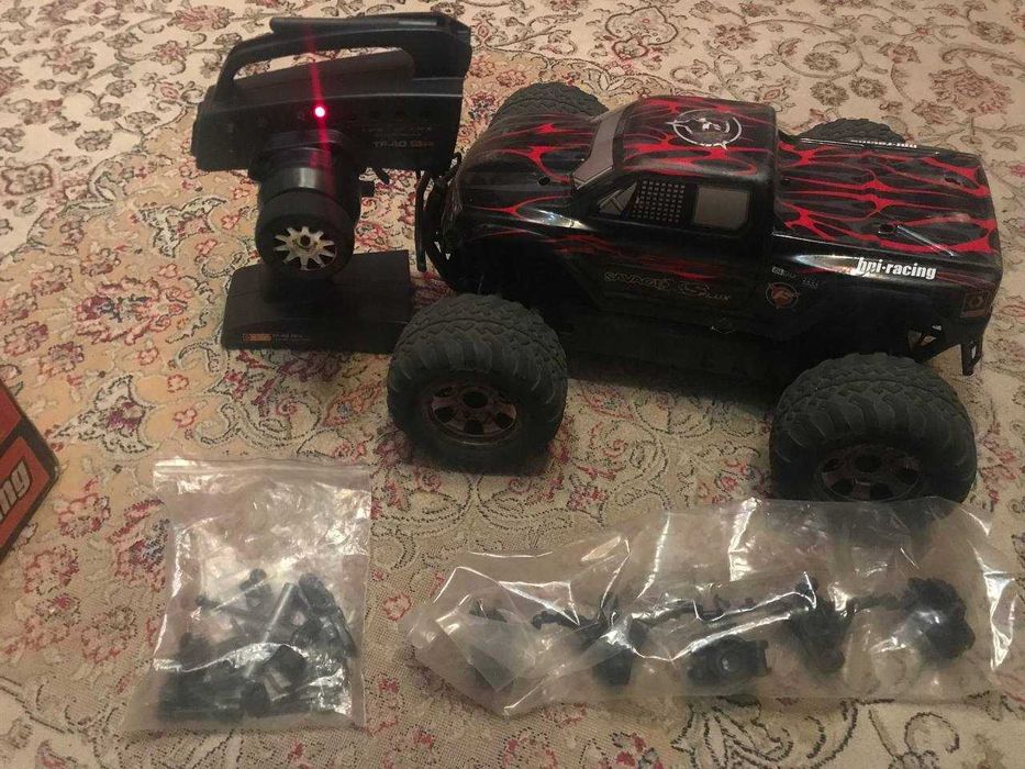 Машинка на радоуправлении