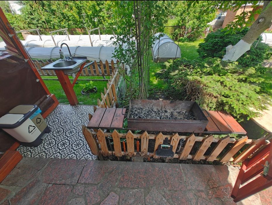 Оренда будинку біля Києва подобово Бучанський район Озеро Ліс