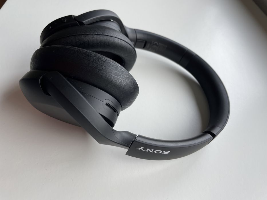 Auscultadores sem fios Sony WH-H910N