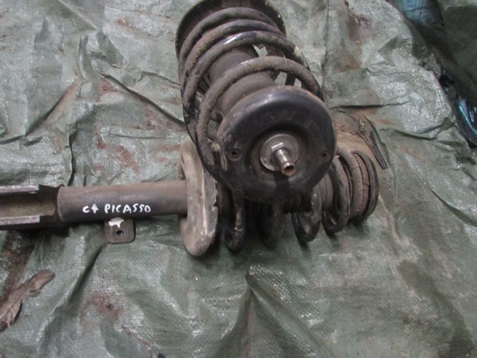 Amortyzatory przednie Citroen C4 picasso