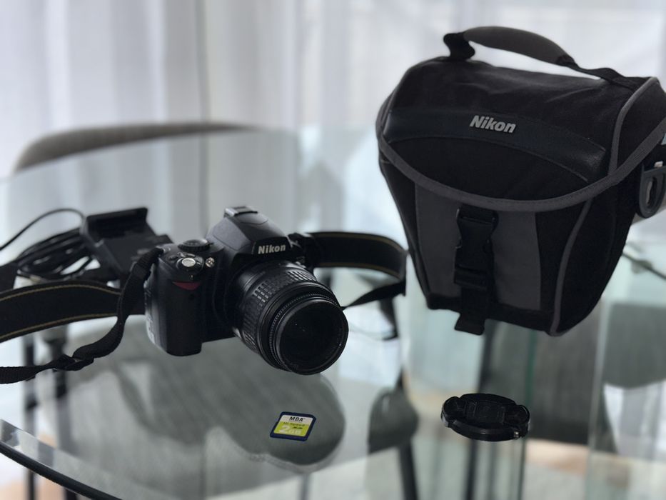 Maquina fotografica Nikon D40