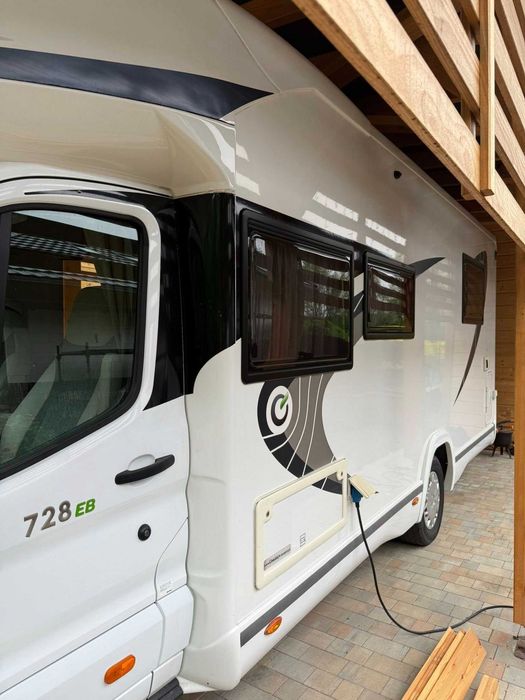 Camper Chausson 748B