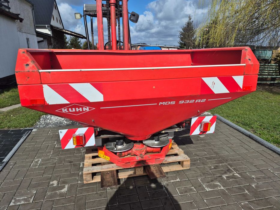 Rozsiewacz Kuhn\Rauch mds 932