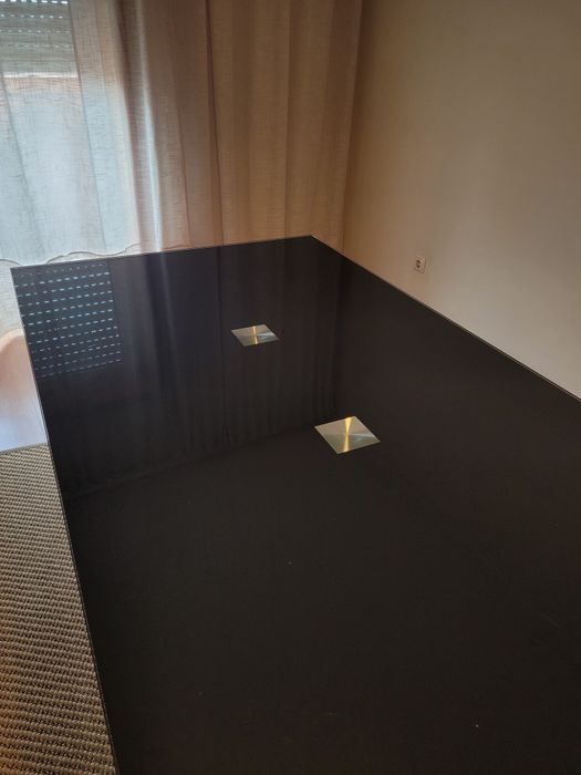 Mesa de vidro temperado preto