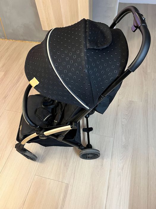 Wózek spacerowy CHICCO GOODY XPLUS Black -ReLux-