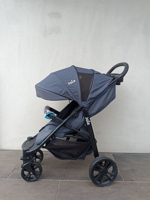Wózek spacerowy joie lietrax