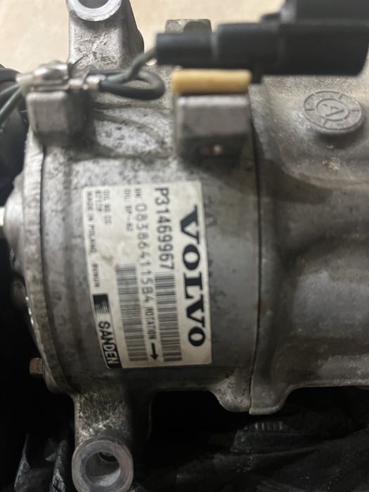Компресор кондиціонера Volvo