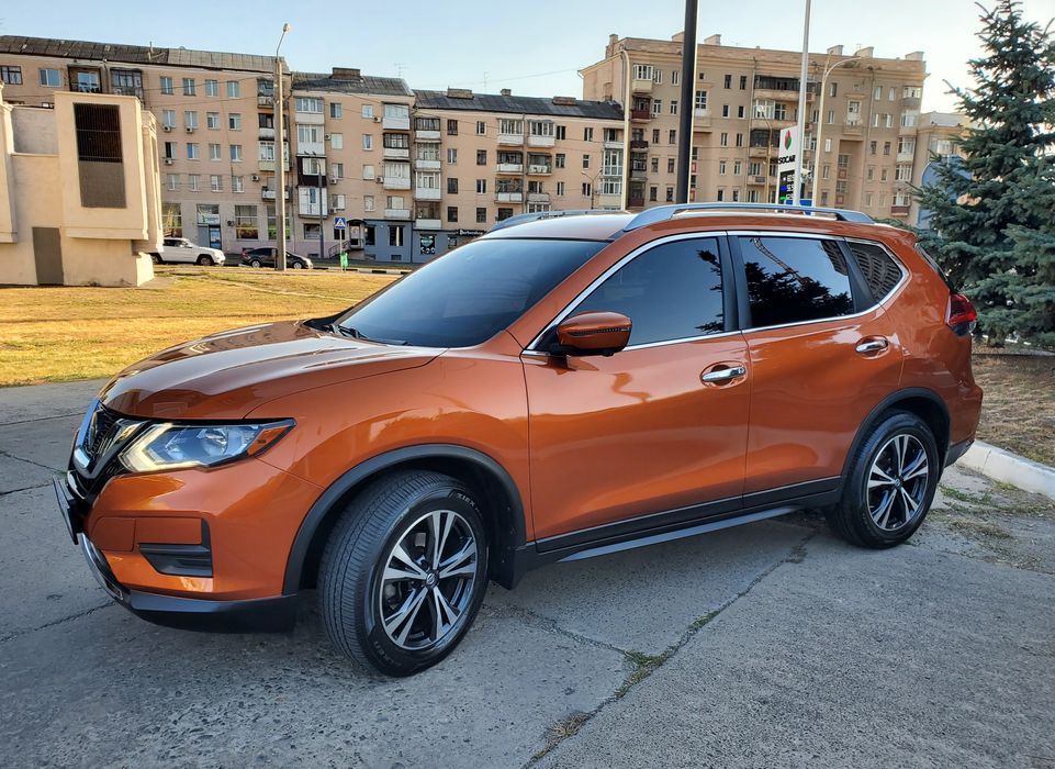 Nissan rogue  2019