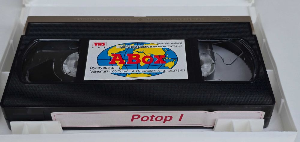 Kaseta  wideo VHS z Filmem Potop cz. I i II
