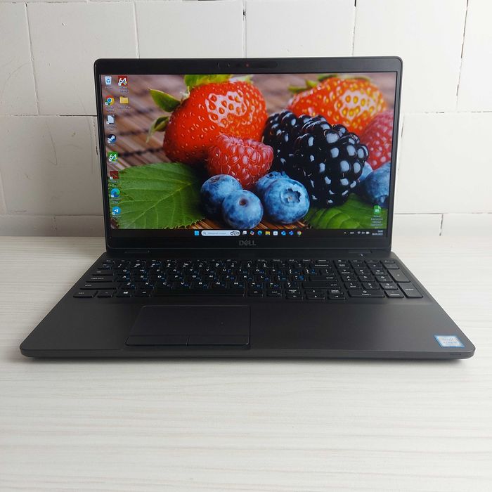 Ноутбук Dell Latitude 5500/i5/8gb/256gb/15,6 FHD/топ ноутбук