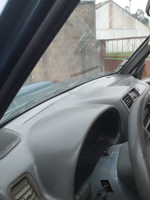 Vendo Suzuki Vitara 1.9 TD JLX de 1998 foto 5