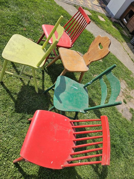 sprzedam pięć retro krzeseł