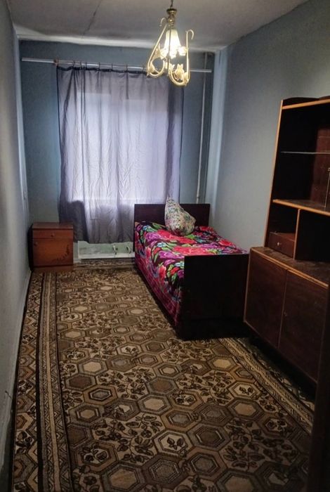 Сдам 2х комнатную квартиру в центре г. Славянск сдаю трёх комнатную на любой срок