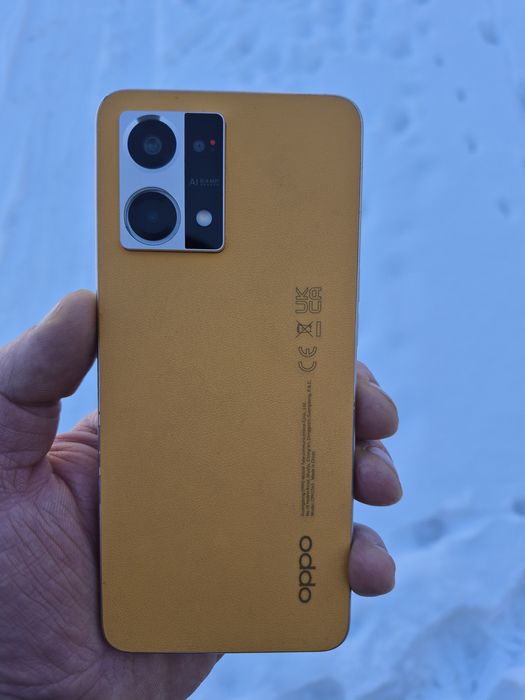 Продам Oppo Reno7