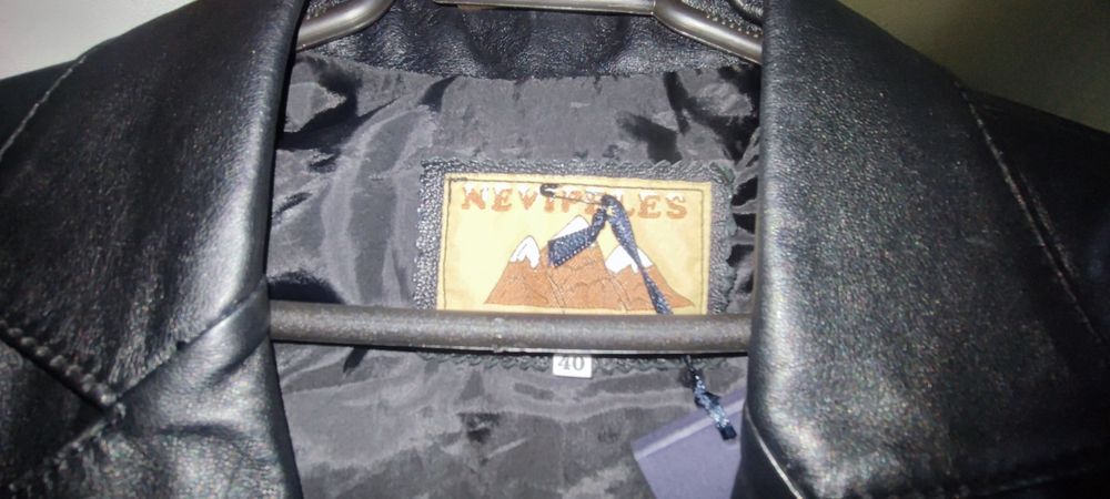 Casaco de pele preto