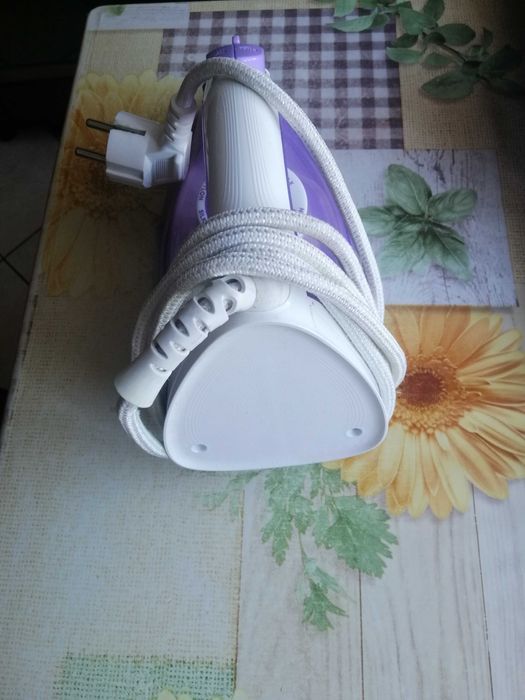 Утюг Philips GC1026