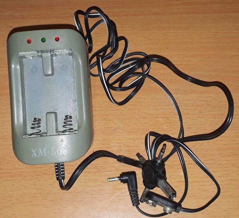 CD/Радио Магнитола/Плеер Кассетный.От сети и на батарейках.-3шт.разных