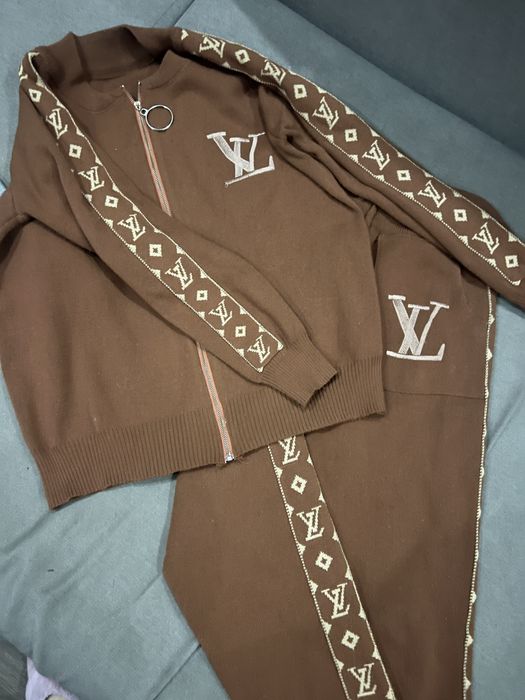 Вязаный костюм луи