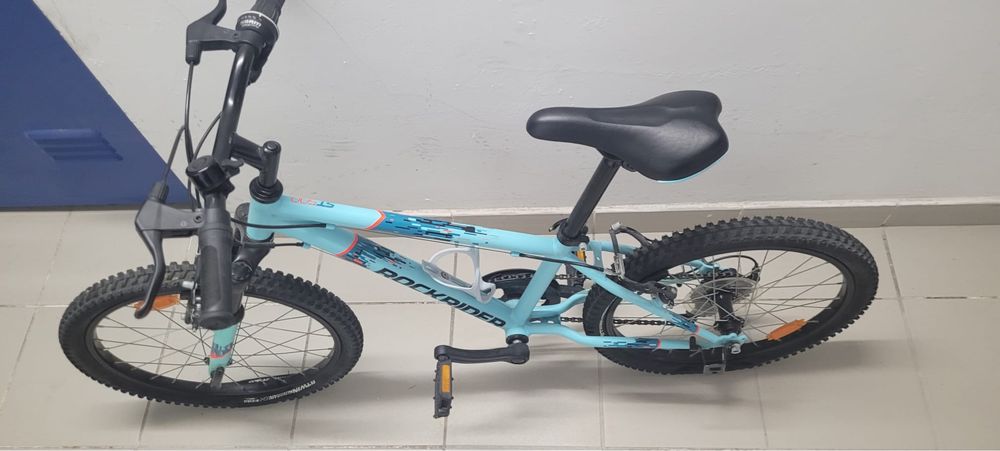 Bicicletas com pouco uso