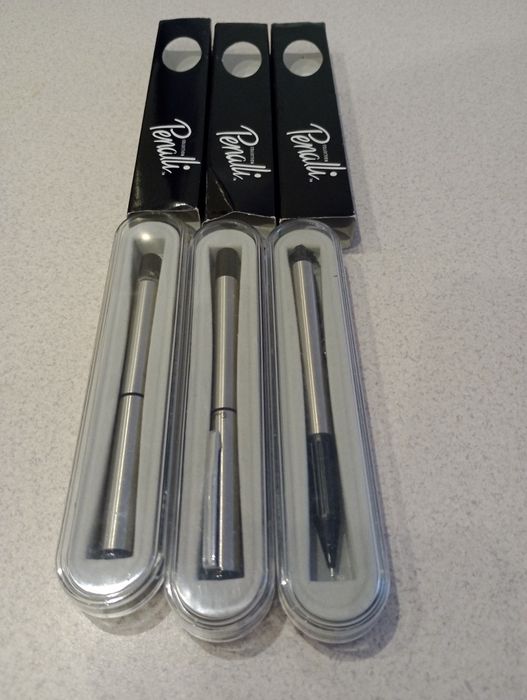 Marka Penalli , Zestaw ołowek pisak i pióro