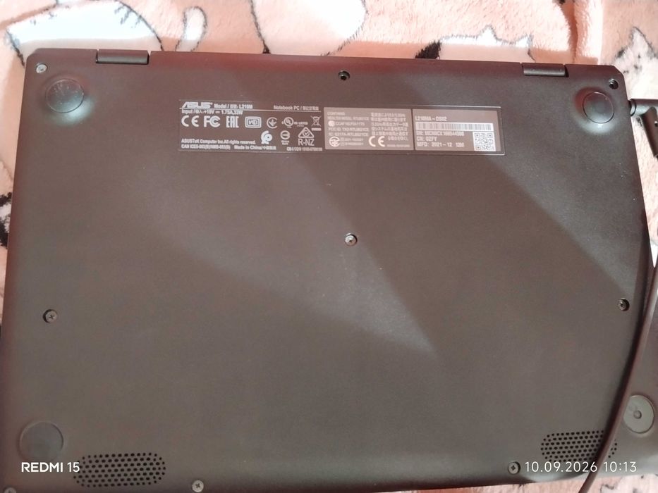 Ноутбук " Asus", Нет бук