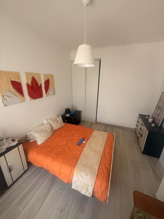 Quarto para arrendar + varanda para 1 pessoa despensas incluidas