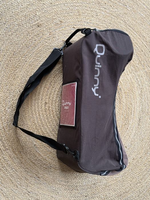 Carrinho de criança Quinny Zapp castanho + Quinny Zapp Extra em preto.
