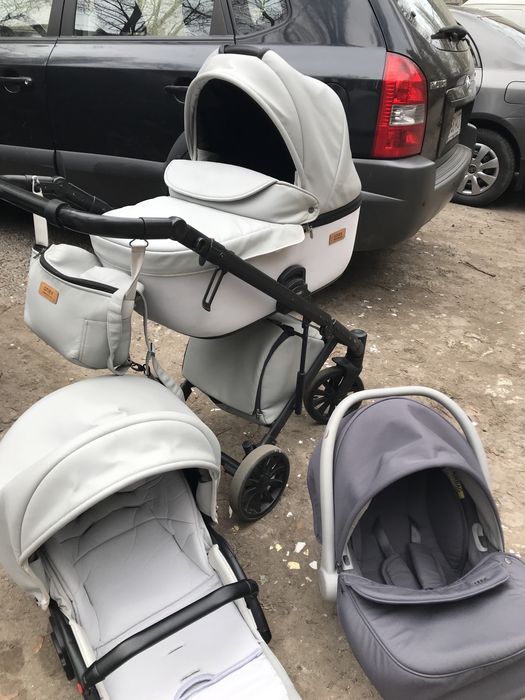 склад Коляски бу в отличном состоянии как новые! Вадатурского  71\1