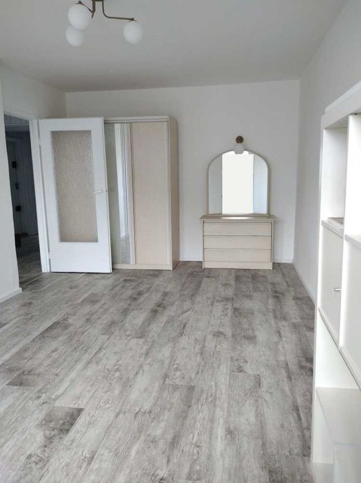 3 pokojowe po remoncie z balkonem - Przemyka 10