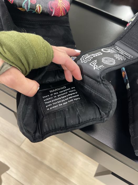 RDX FL3 Floral Luvas De Boxe