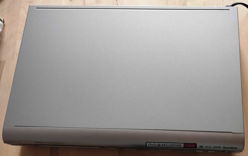 Nagrywarka Philips DVDR3355