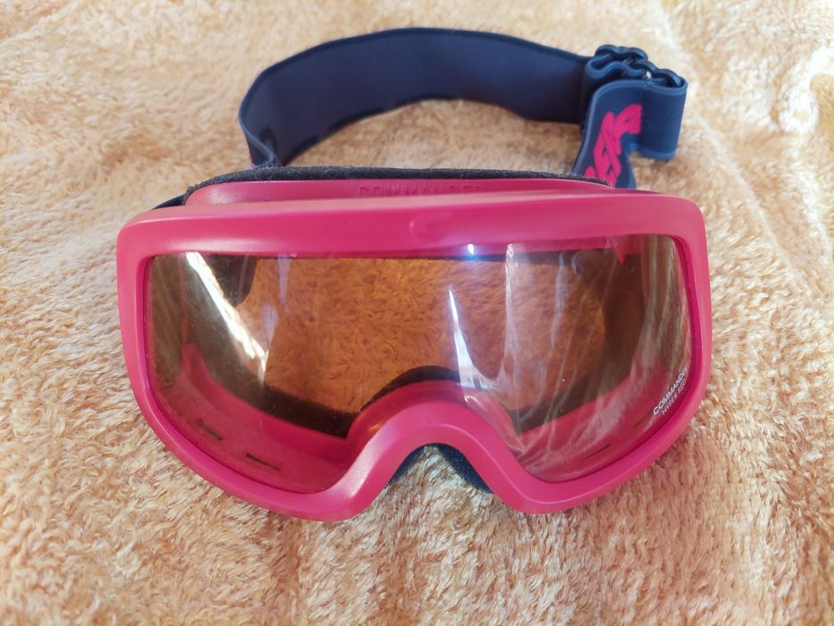 Kask zimowy i gogle+ kijki gratis