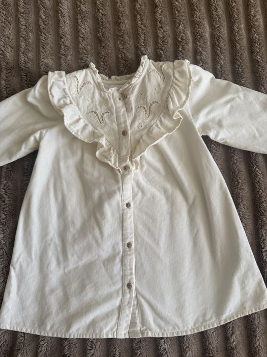 Сукня Zara на дівчинку по бірці 104, можна на 110