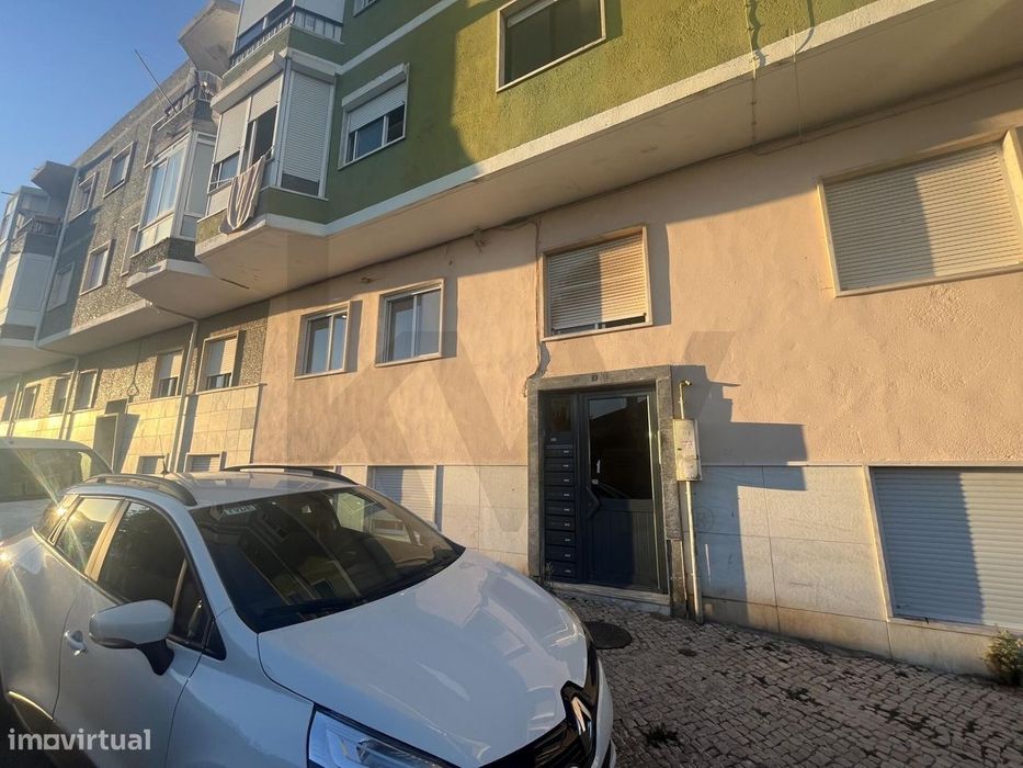 T3 Amadora Remodelado Oferta da Escritura