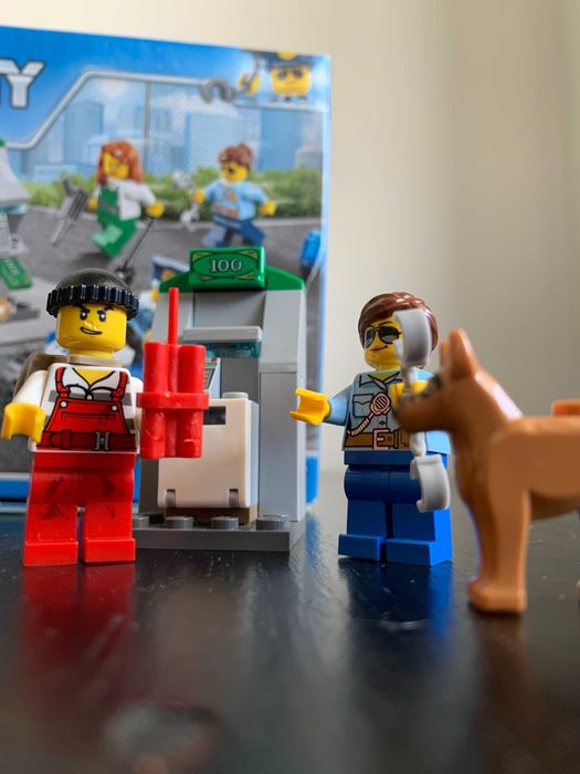 LEGO CITY 60136 Policia Starter Set