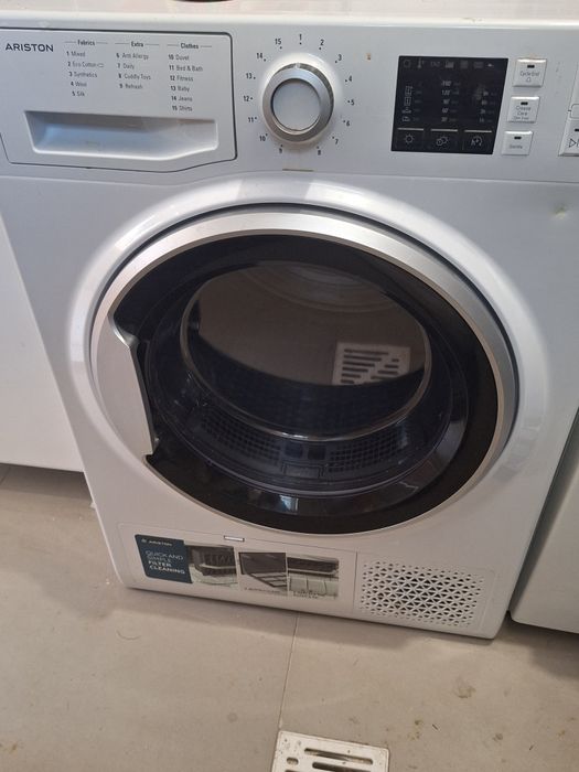 Sprzedam suszarkę do ubrań Ariston (Hotpoint)