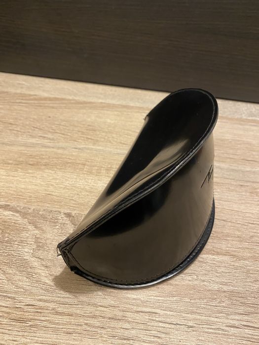 Thierry Mugler etui futerał okulary przeciwsłoneczne czarny