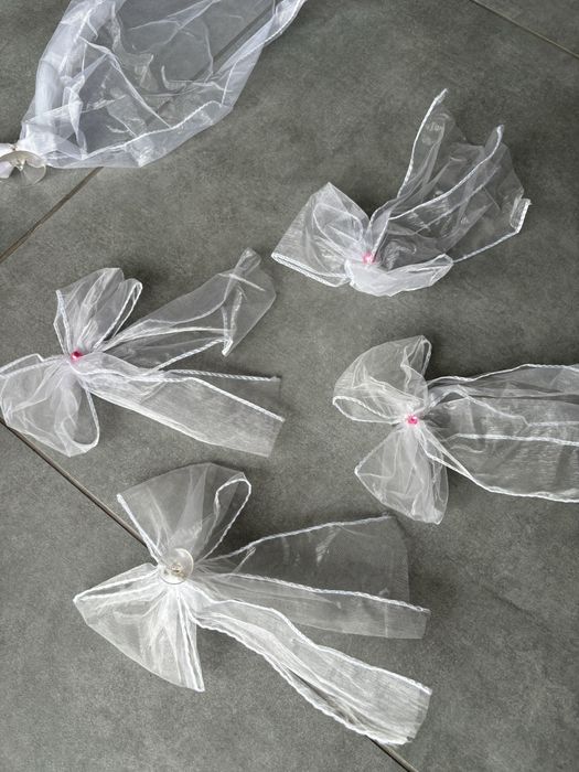 Dekoracje ślubne na samochód przyssawki