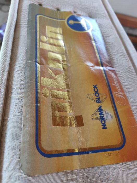 Cama de casal moderna metal