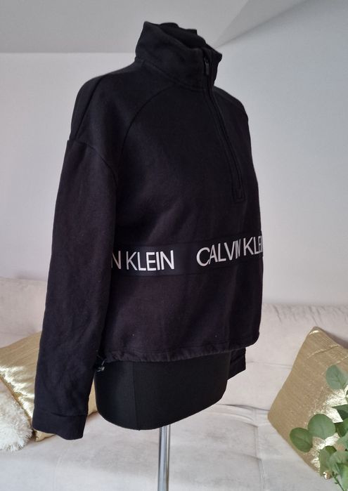 Bluza  czarna"Calvin Klein ".
