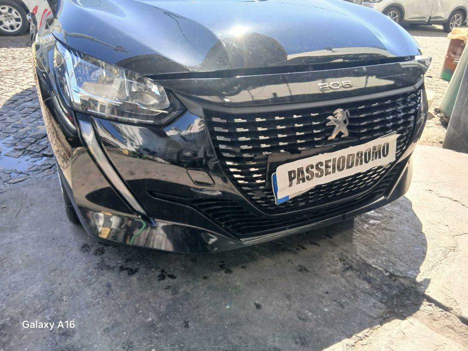 Peugeot 208 1.2 PureTech Gasolina